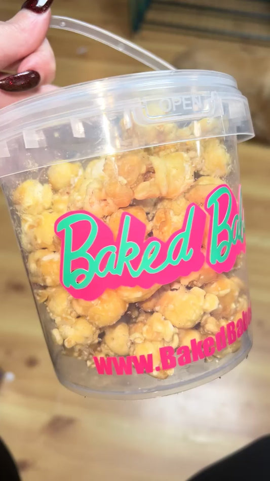 Caramel Popcorn in limited bucket